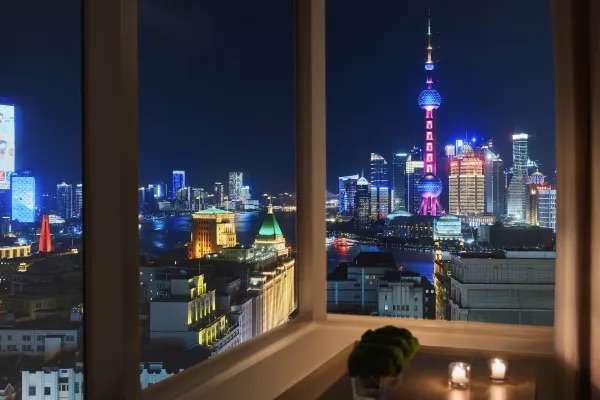 上海艾迪遜酒店夜景