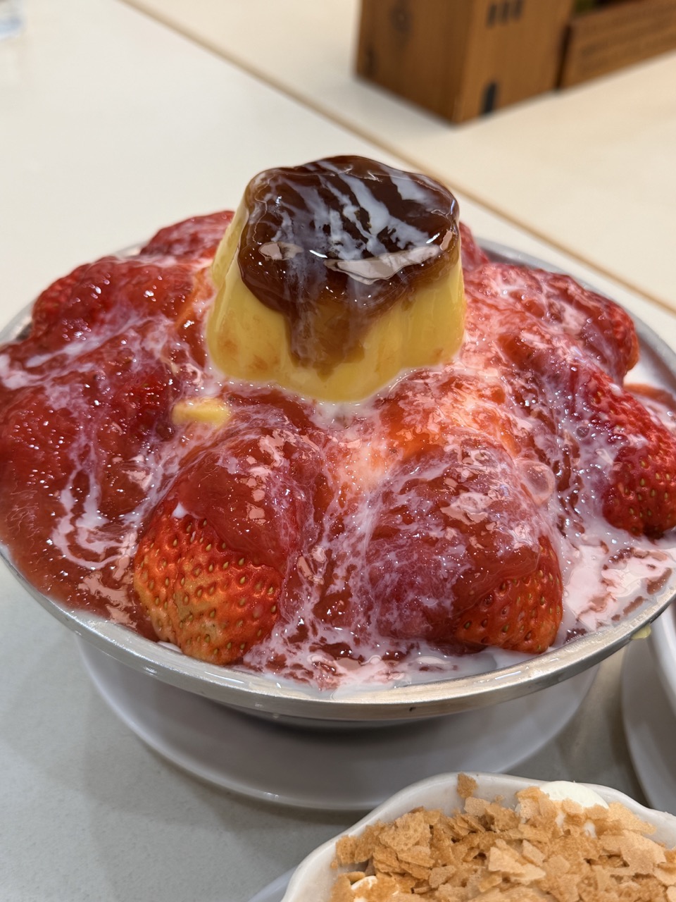 【水牛奶皇后糖水鋪】深圳甜品新頂流 交通/必食/排隊方法一文睇清 7 士多卑梨布丁牛奶冰